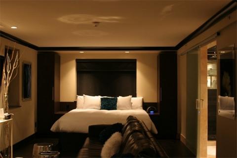 Hotel Duval Room